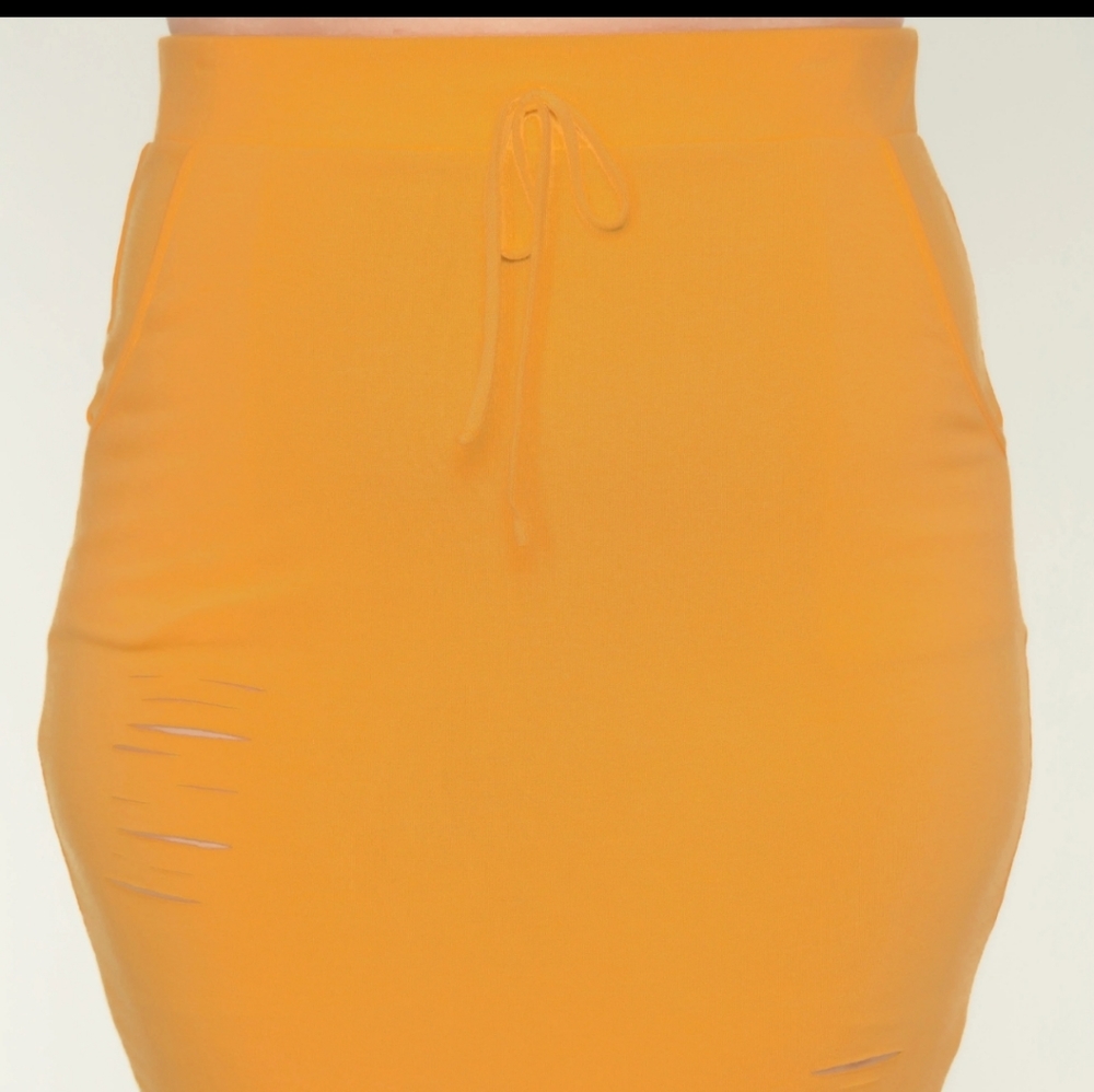 NWT Fashion Nova Casual Lover Skirt - Yellow